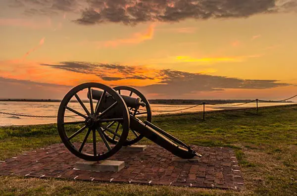 uss yorktown tour times